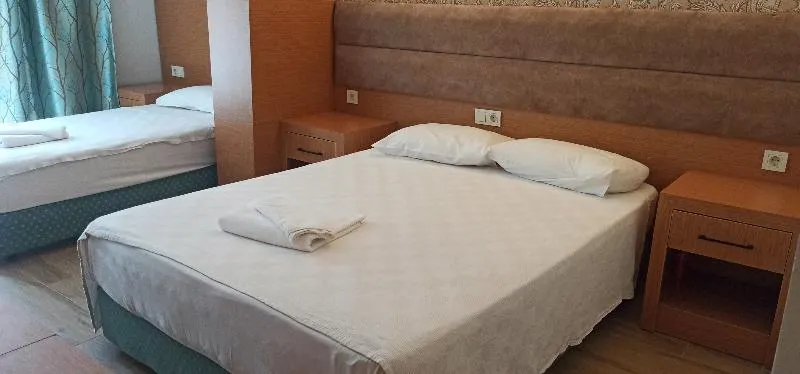 Britannia Apart & Villas Hotel - Image 1