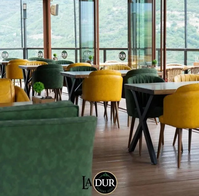Ladur Resort Hotel - Image 1