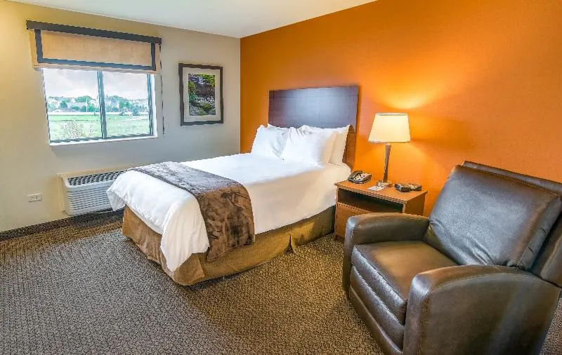 My Place Hotel-marquette, MI - Image 1