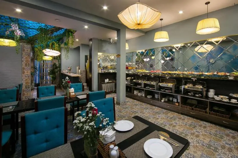 Babylon Garden Hotel & Spa - Image 1