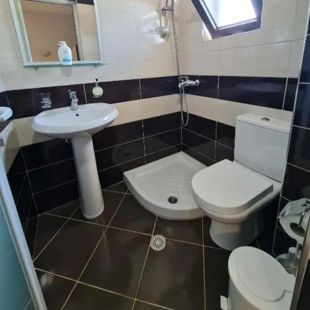 Hotel Ardiani - Image 1