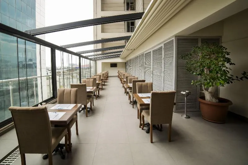 Medproper Suites - Image 1