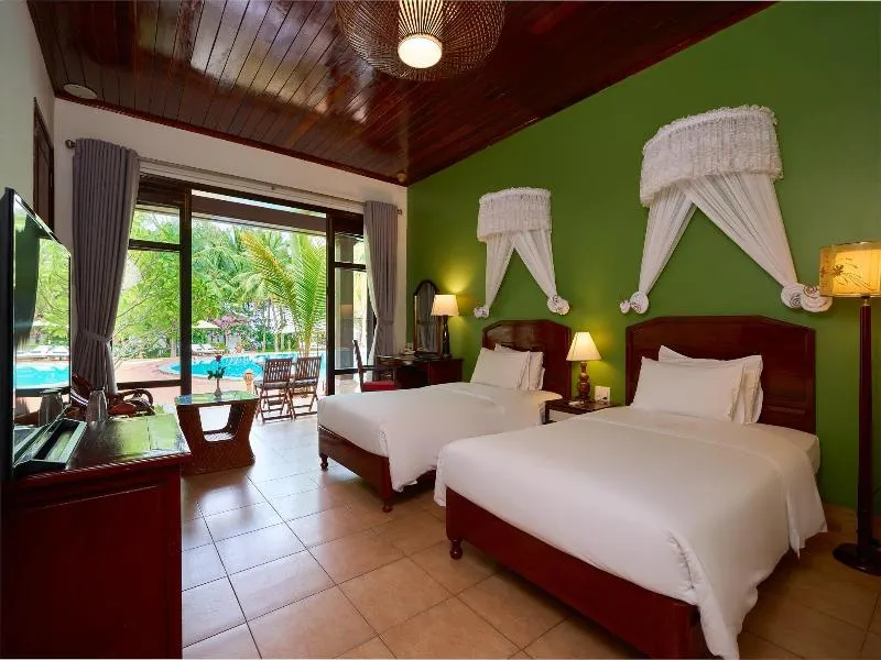 Lang Co Beach Resort - Image 1