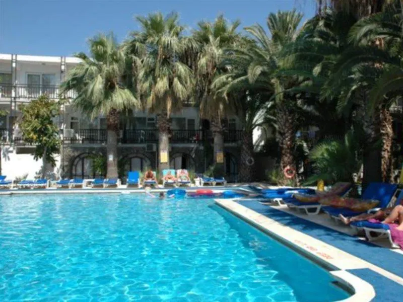 Sami Plaza - Image 1
