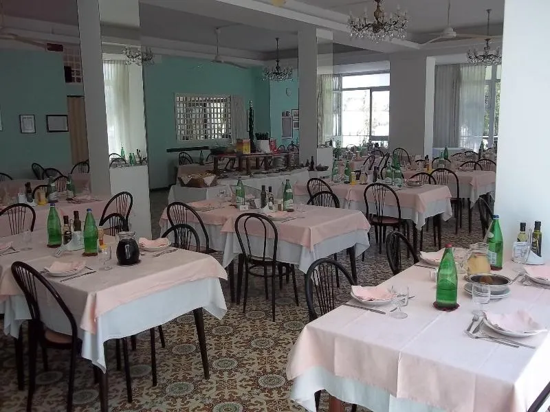 Hotel Italia - Image 1