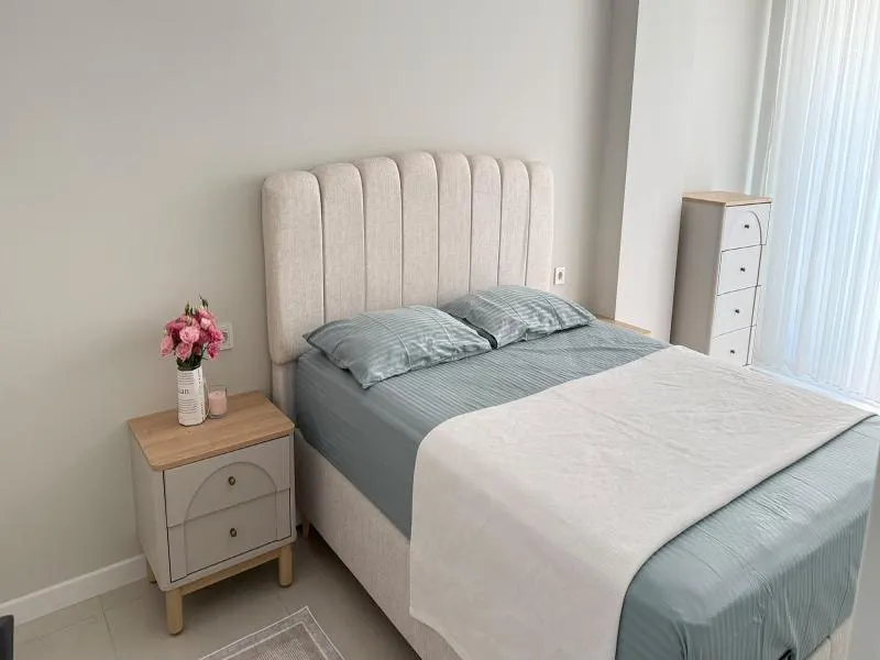 Crescent Boutique Hotel - Image 1