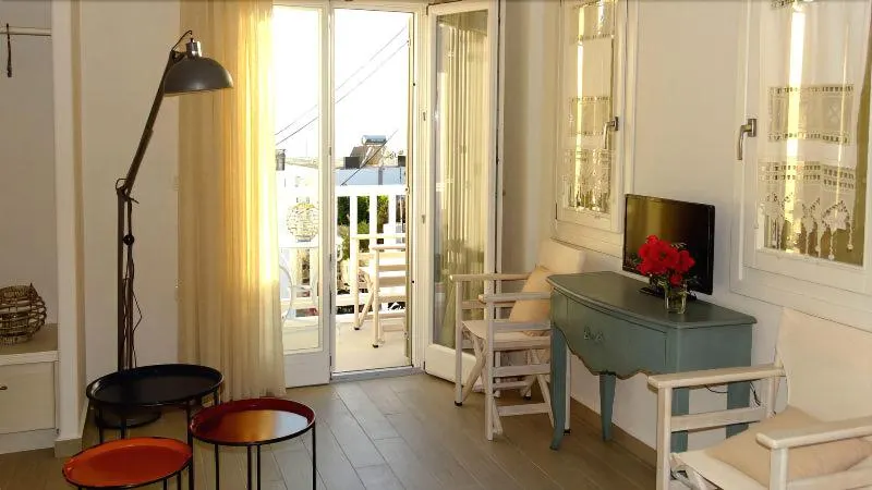 Anassa Suites - Image 1
