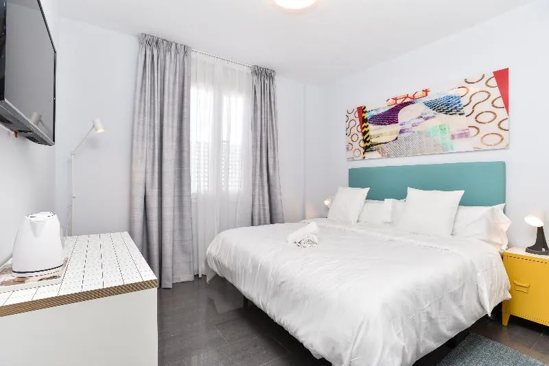 Hotel Kuve - Image 1