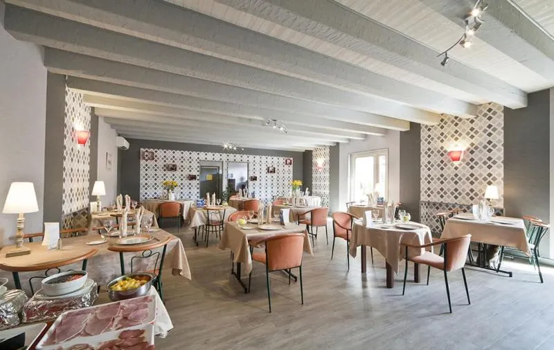 Hotel A Jayac - Logis Hotels - Image 1