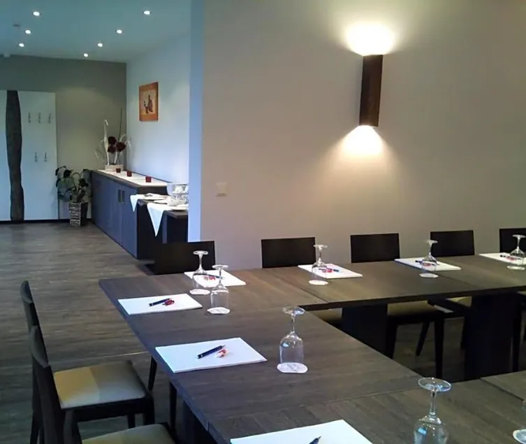 Reit- und Sporthotel Eibenstock - Image 1