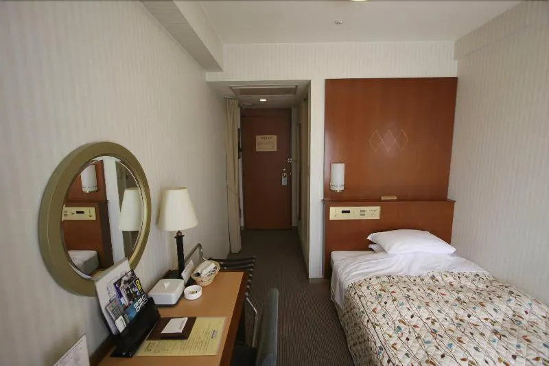 Kakogawa Plaza Hotel - Image 1