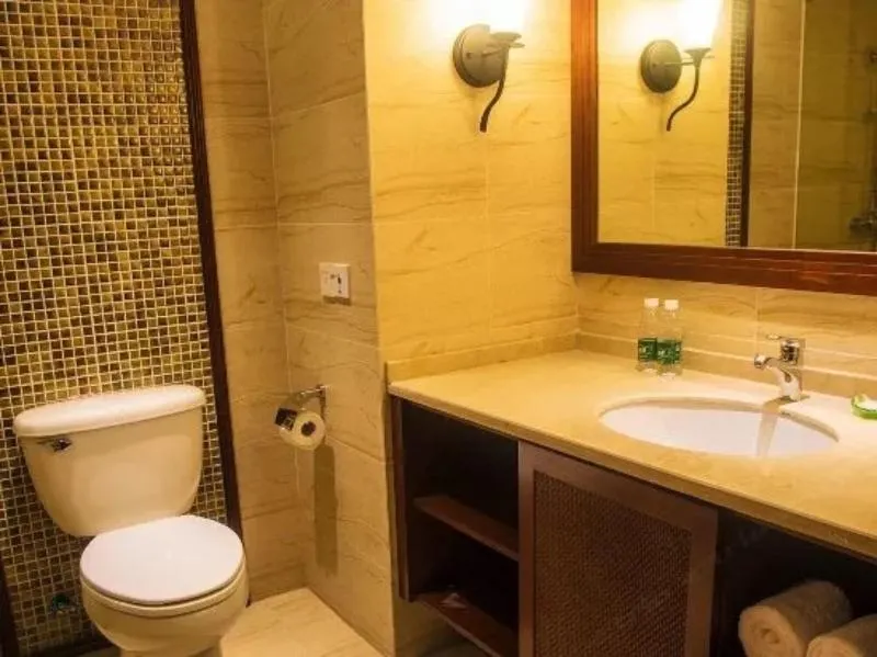 Yuhuayuan Sanya Resort - Image 1