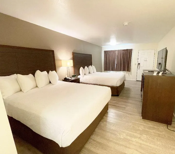 Quality Inn Williams - Image 1