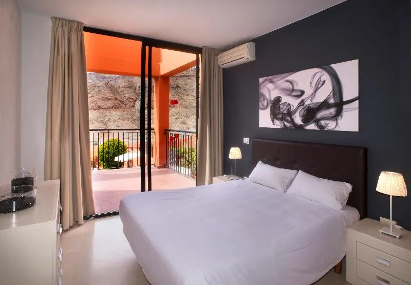 Villas de Tauro - Image 1