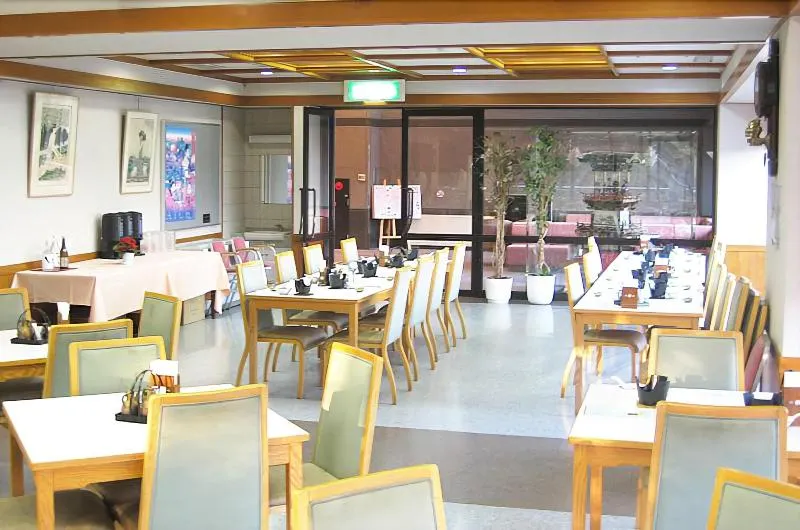 Inuyama International Youth Hostel - Image 1