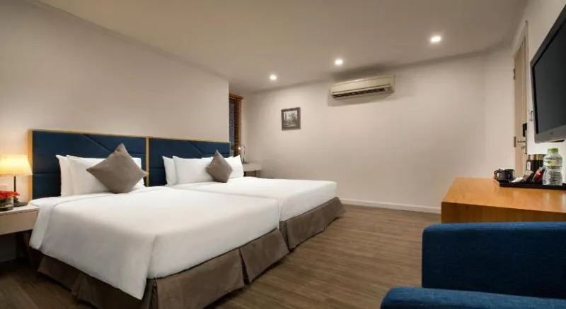 Hanoi Bonsella Cozy Hotel - Image 1