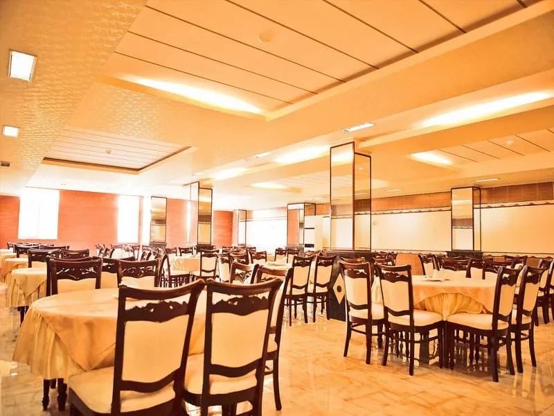 Lan Vy Hotel - Image 1