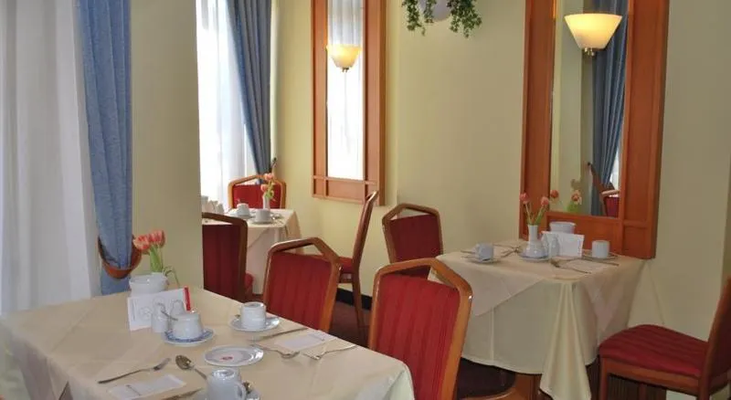 Taste Smart Hotel Lampertheim - Image 1