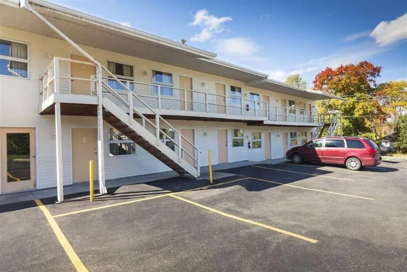 Embassy Inn Motel Ithaca - Image 1