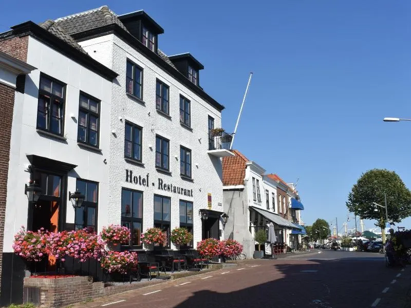 Boutique Hotel Zeeuws-Meisje - Image 1
