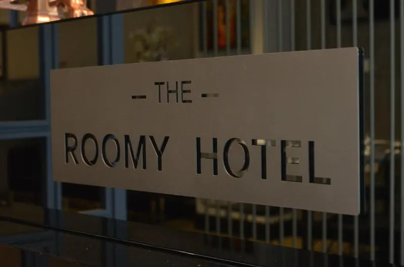 The Roomy Hotel - Image 1