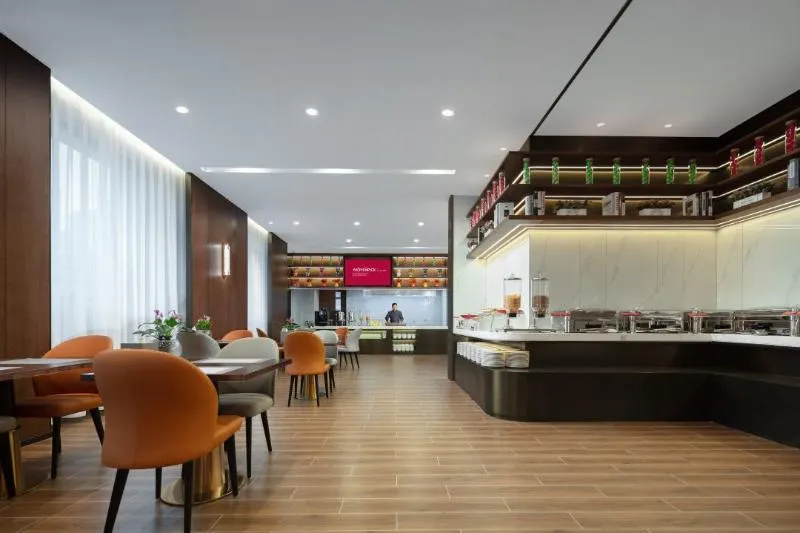 Mövenpick by Accor Binjiang Nanjing - Image 1