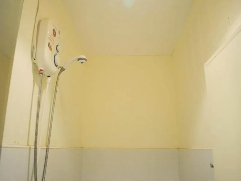 Sunny Guesthouse - Image 1