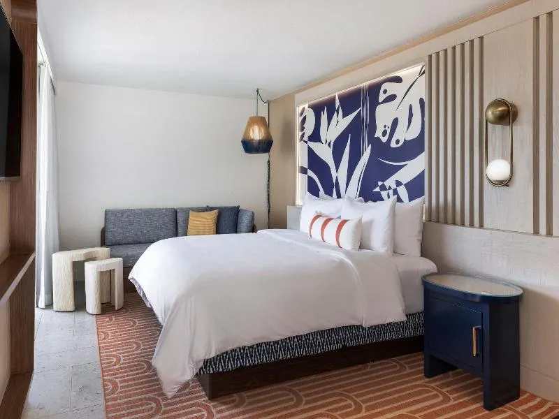 Three Waters Resort And Marina, Islamorada - Image 1