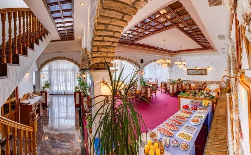 Bed & Breakfast Senator - Image 1