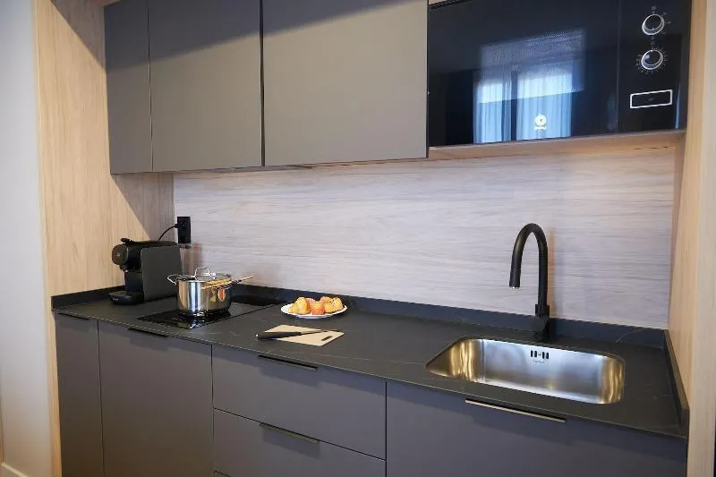 Hotel-Apartamento Primus Suites - Image 1