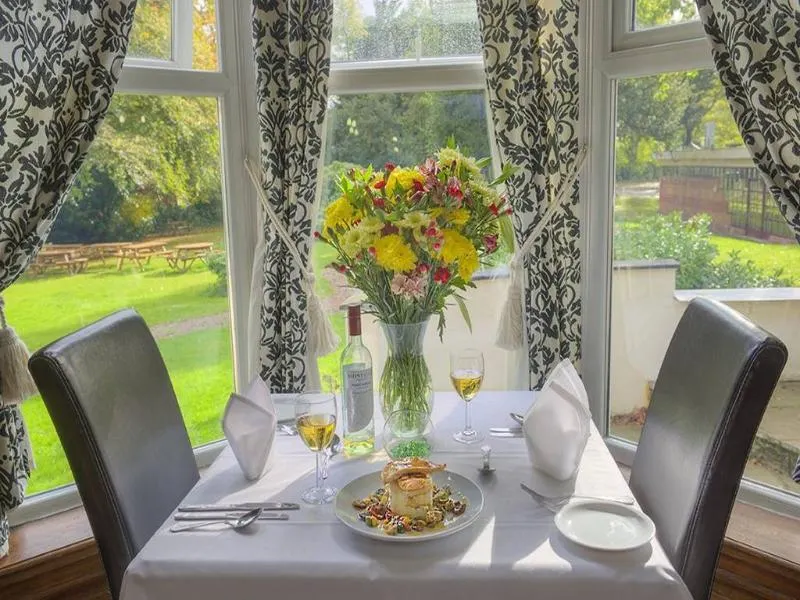 Cobden Hotel Birmingham - Image 1