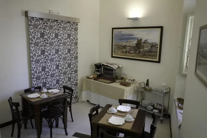 Apartamentos La Casa de Las Titas Vélez - Image 1