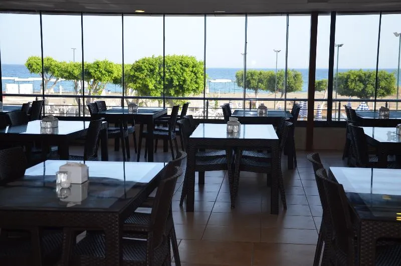 Denizkumu Hotel - Image 1