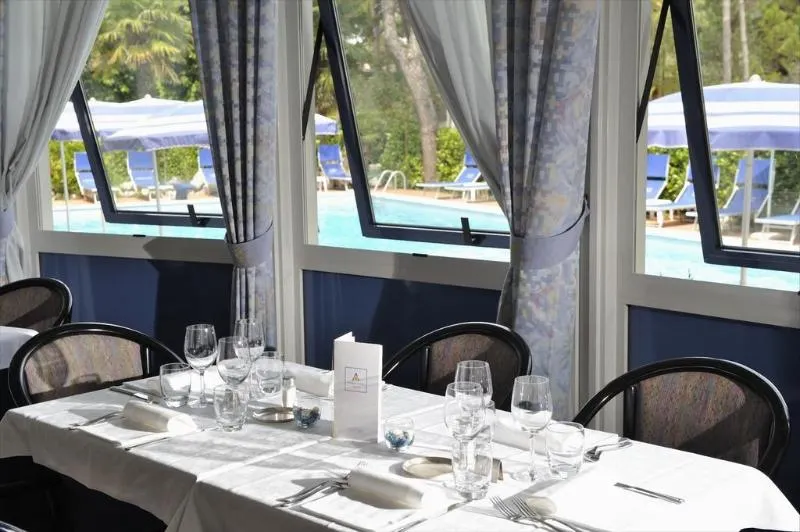 Hotel Medusa Splendid - Image 1