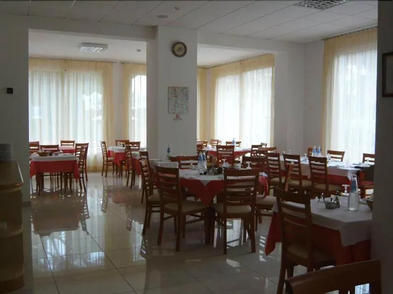 Hotel Calipso - Image 1