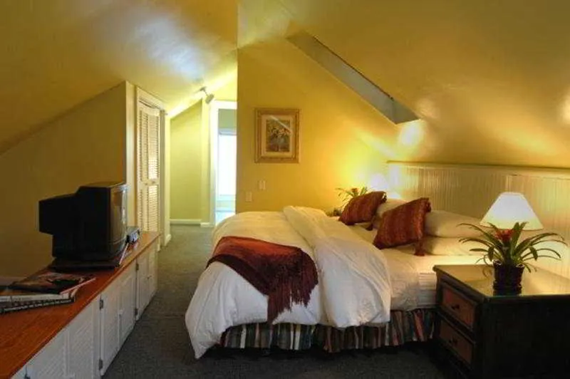 The Independent Inn - Image 1