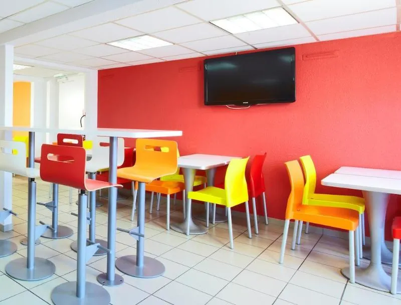 Premiere Classe Montreuil - Image 1