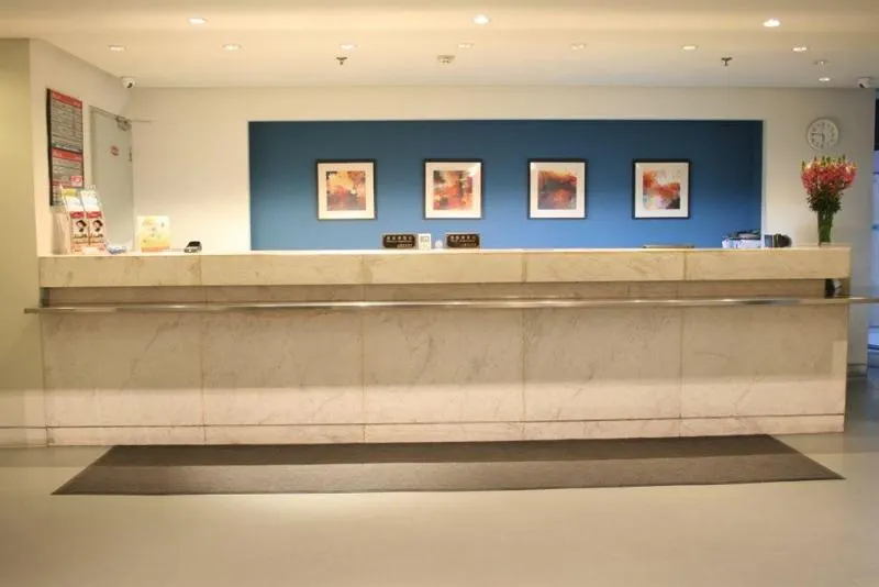 Jinjiang Inn Shanghai World Expo Hotel - Image 1