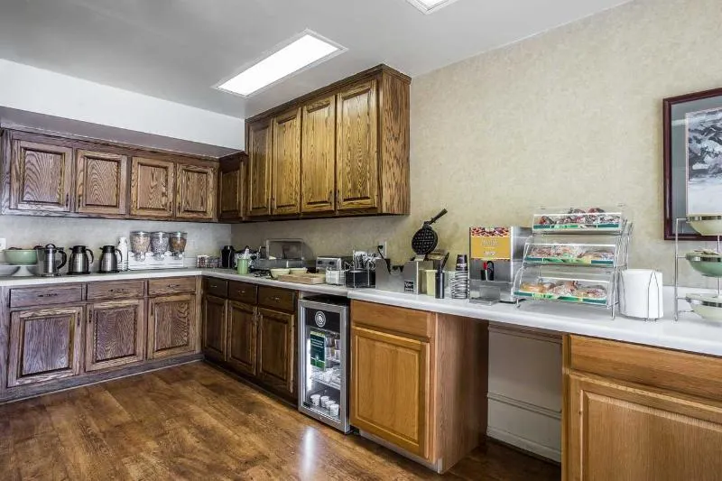 Quality Inn Oxford / Anniston - Image 1