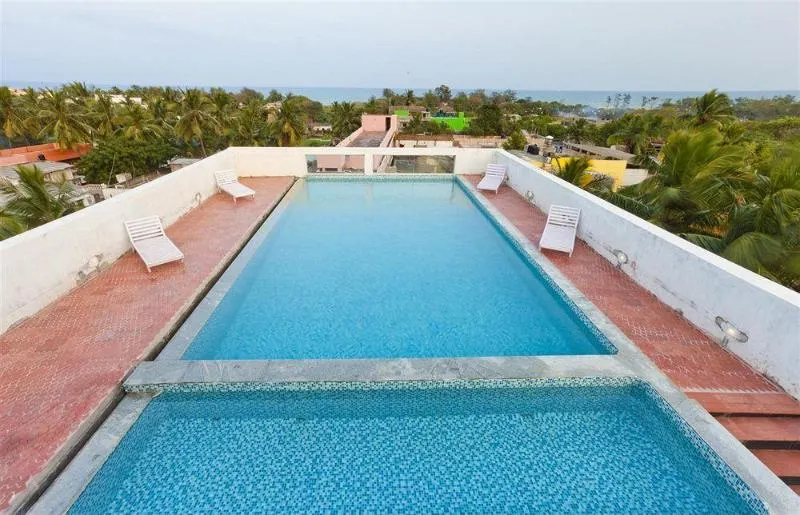 Hotel Mamalla Inn - Image 1