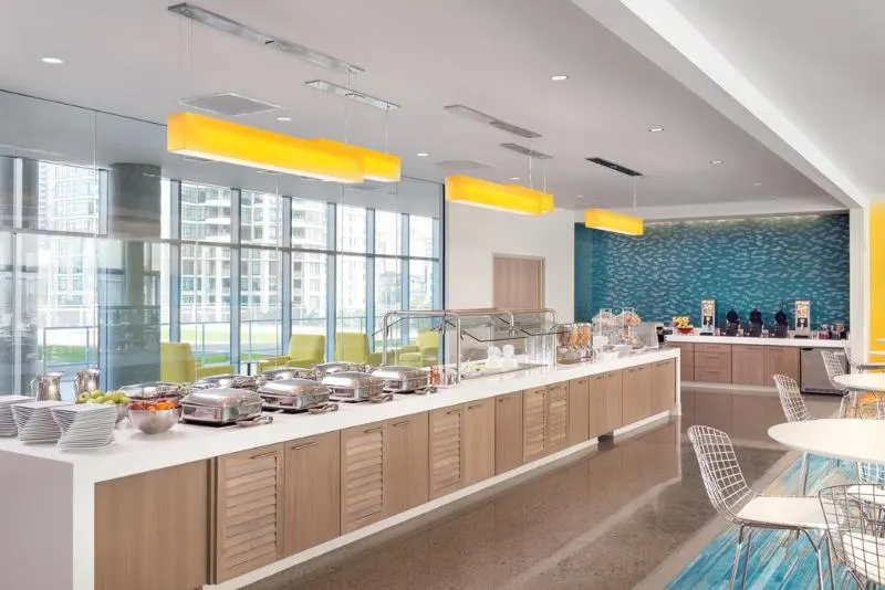 SpringHill Suites San Diego Downtown/Bayfront - Image 1