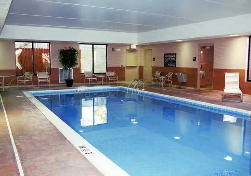 Hampton Inn Maysville, KY - Image 1