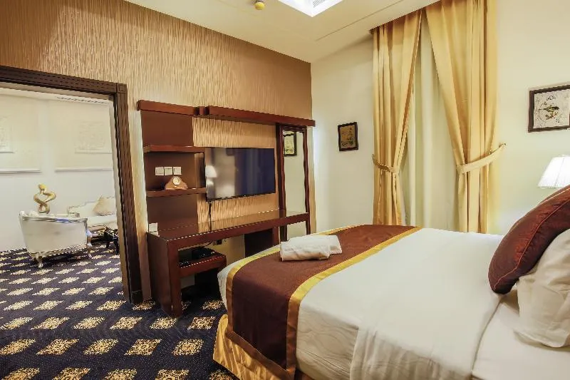 Rest Night Hotel Suites Al Hamra - Image 1