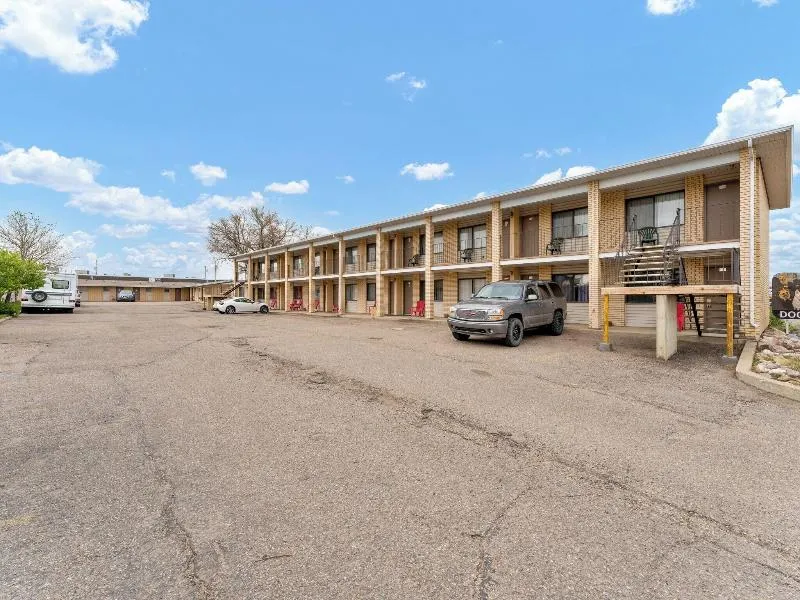 Ranchmen Motel - Image 1