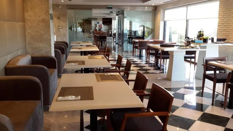 Verahotel - Image 1