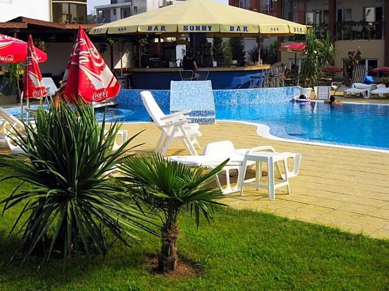 Hotel Sunny - Image 1