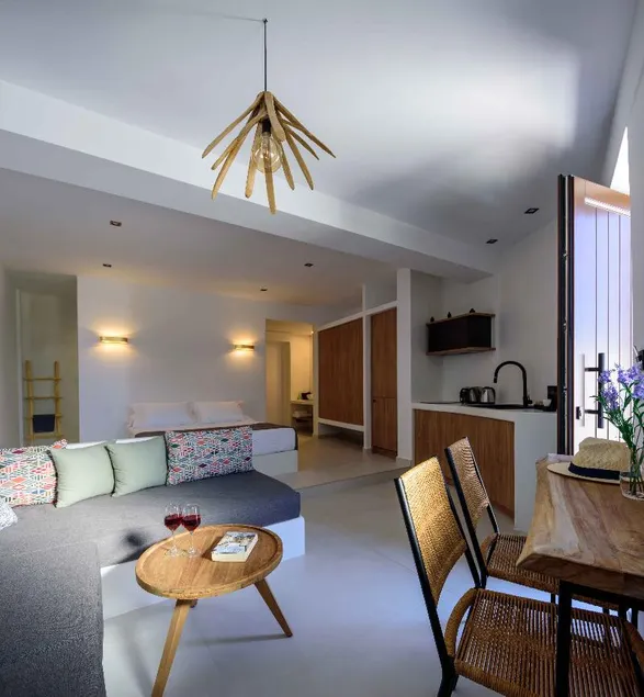 Ryolithos Suites - Image 1