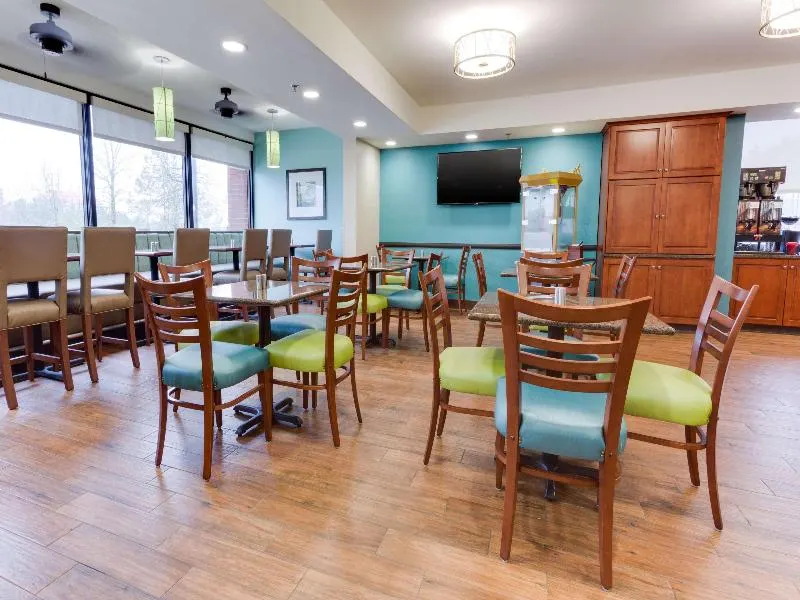 Drury Inn & Suites Birmingham Grandview - Image 1