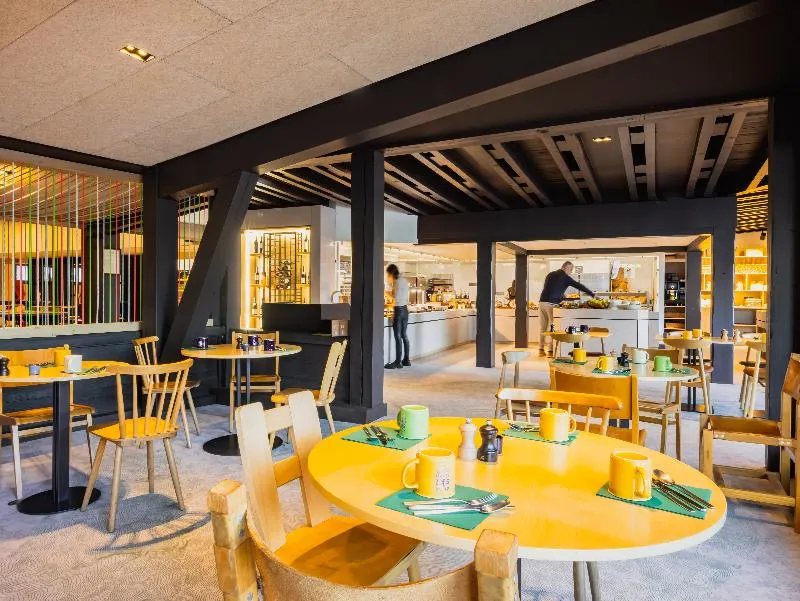 La Cachette, Friendly Hotel - Image 1