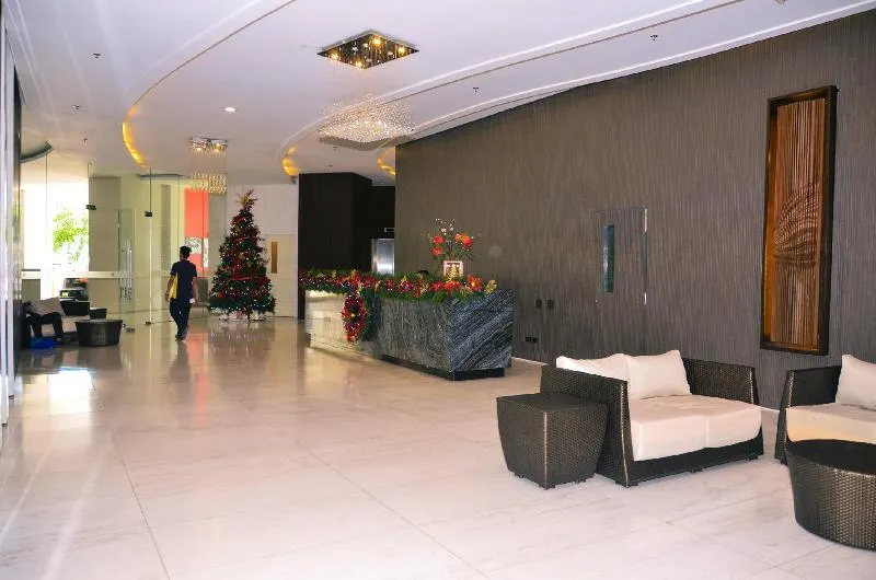 Oasis Regency@Fort Victoria - Image 1